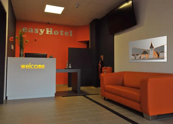 Easyhotel Hotel 3*